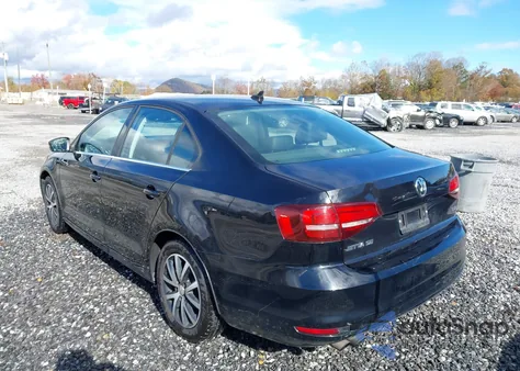 2017 Volkswagen Jetta 1.4T Se из США, поврежденный, VIN 3VWDB7AJ1HM407164